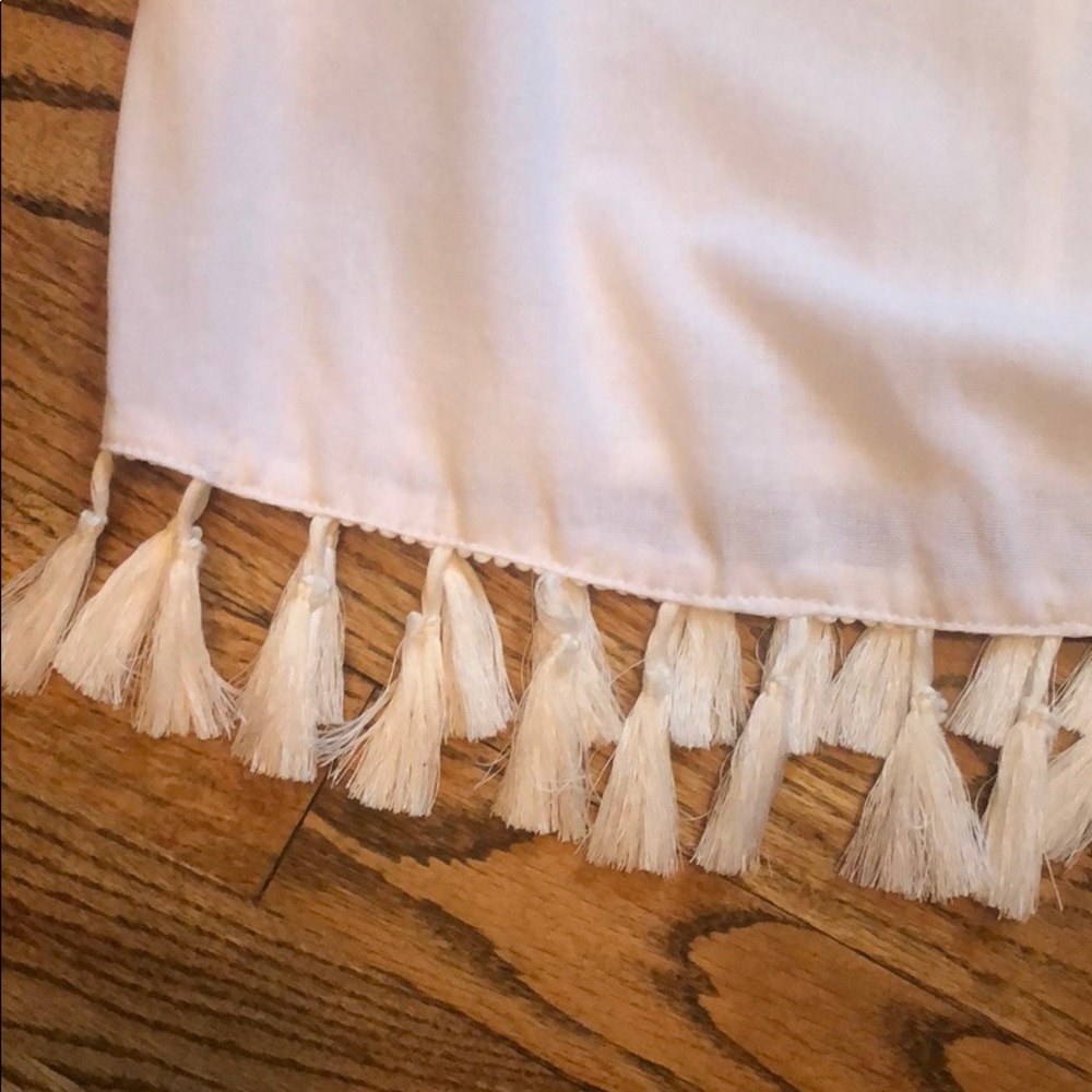 Tank w tassels